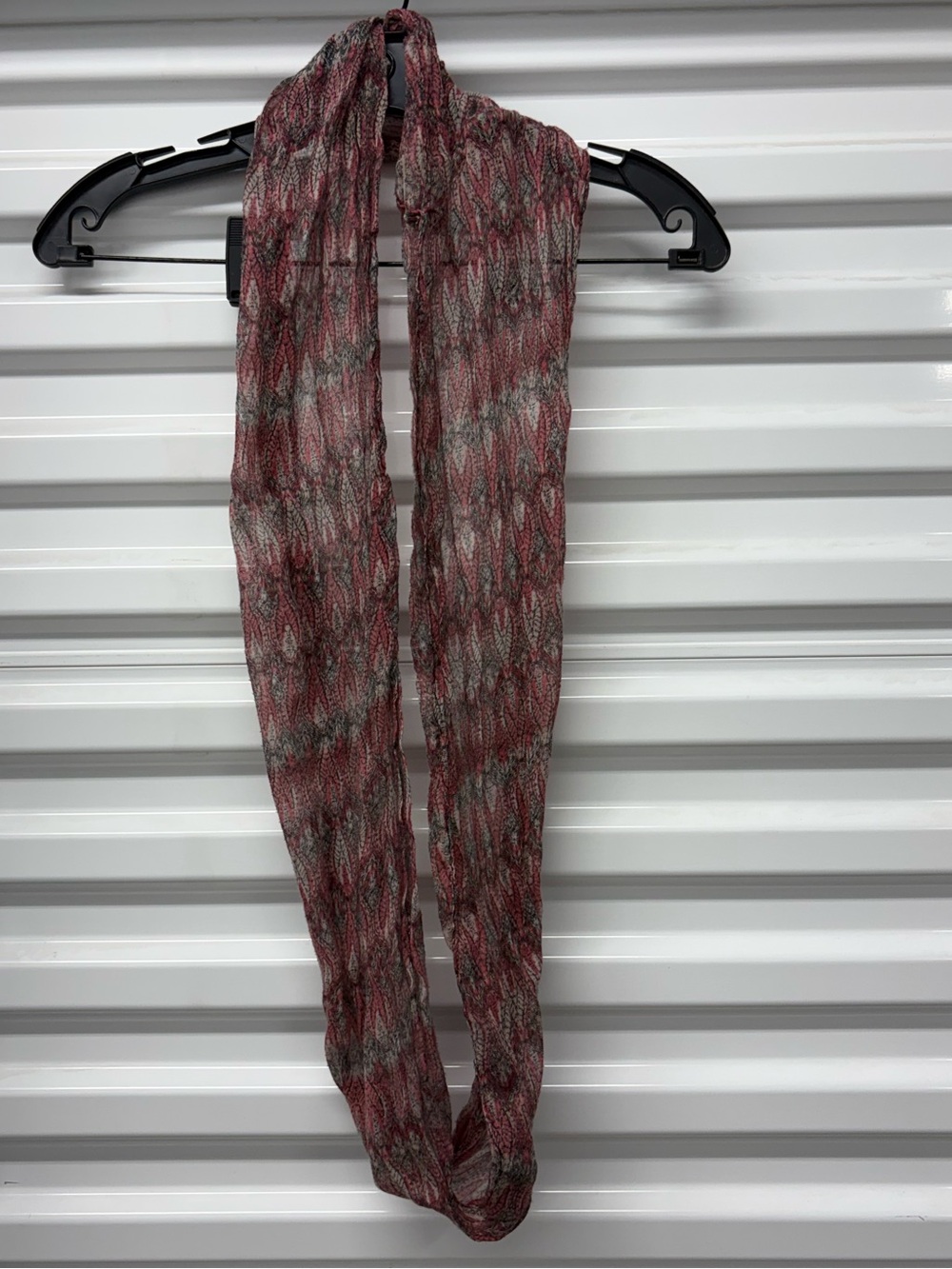 Women's Multicolor Chevron Knit Textured Infinity Loop Scarf